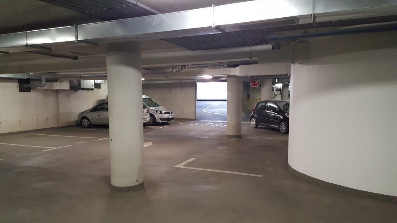 Apartman Vip, With Free Garage Parking Pula Bagian luar foto