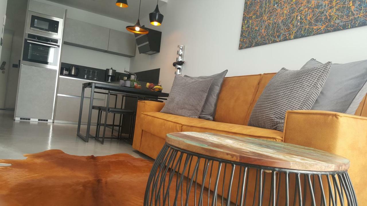 Apartman Vip, With Free Garage Parking Pula Bagian luar foto