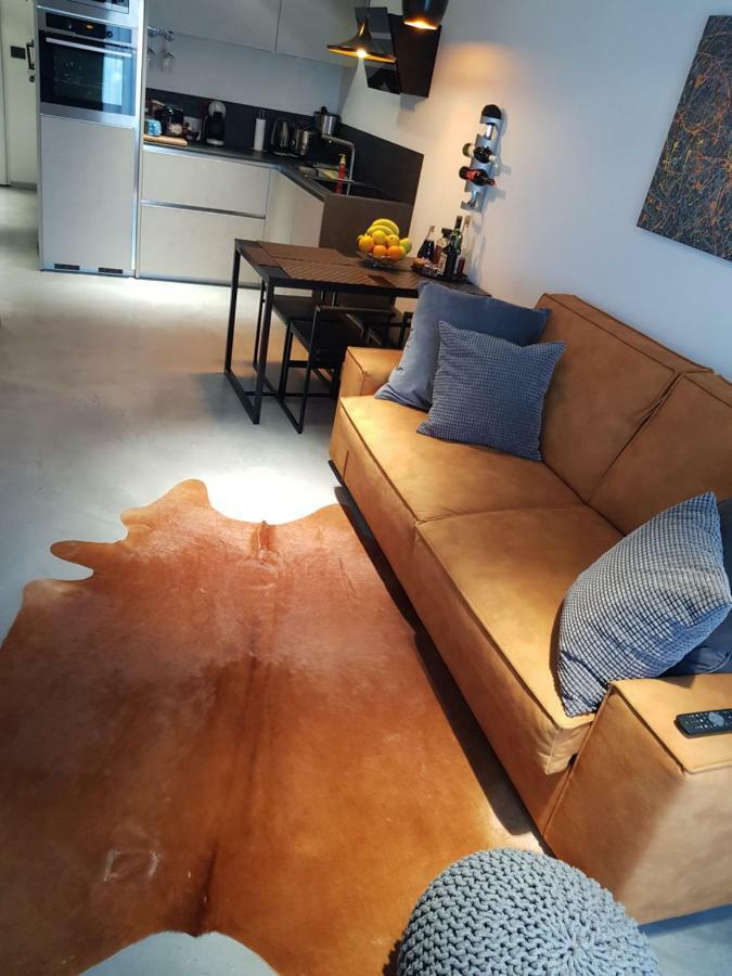 Apartman Vip, With Free Garage Parking Pula Bagian luar foto